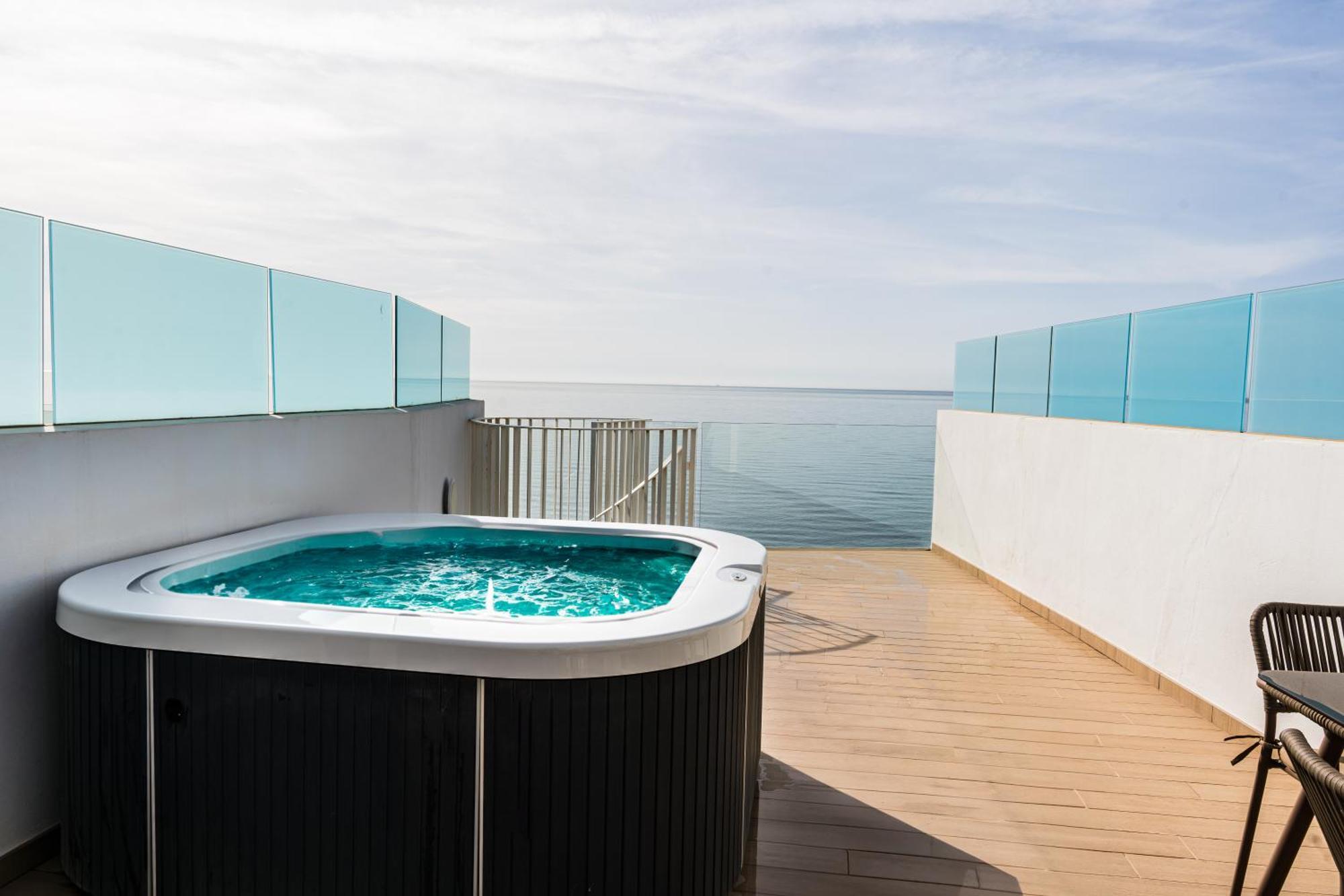 丰希罗拉Panoramic Seaview Penthouse The Wave公寓 外观 照片